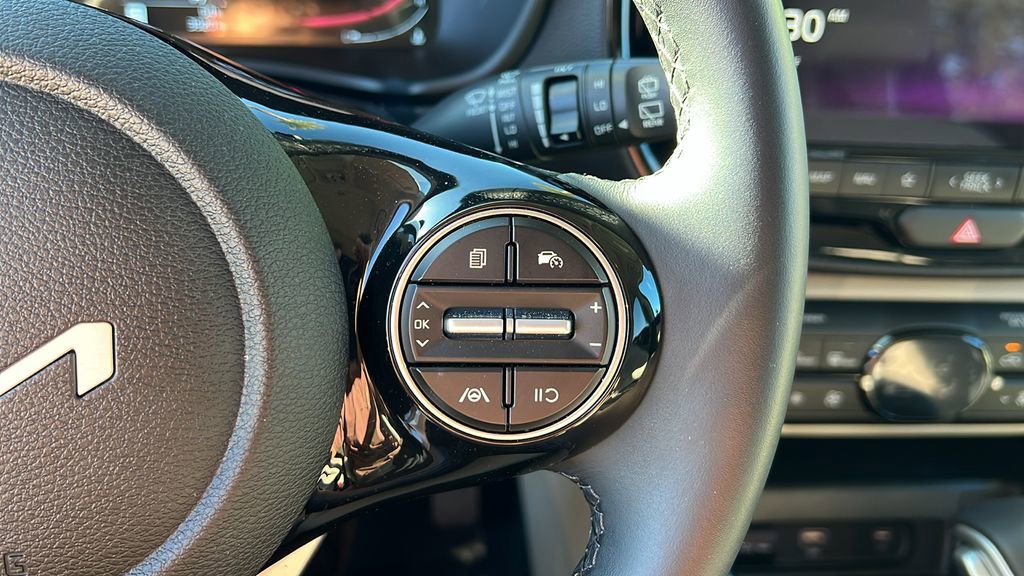 Certified 2025 Kia Soul EX image 16