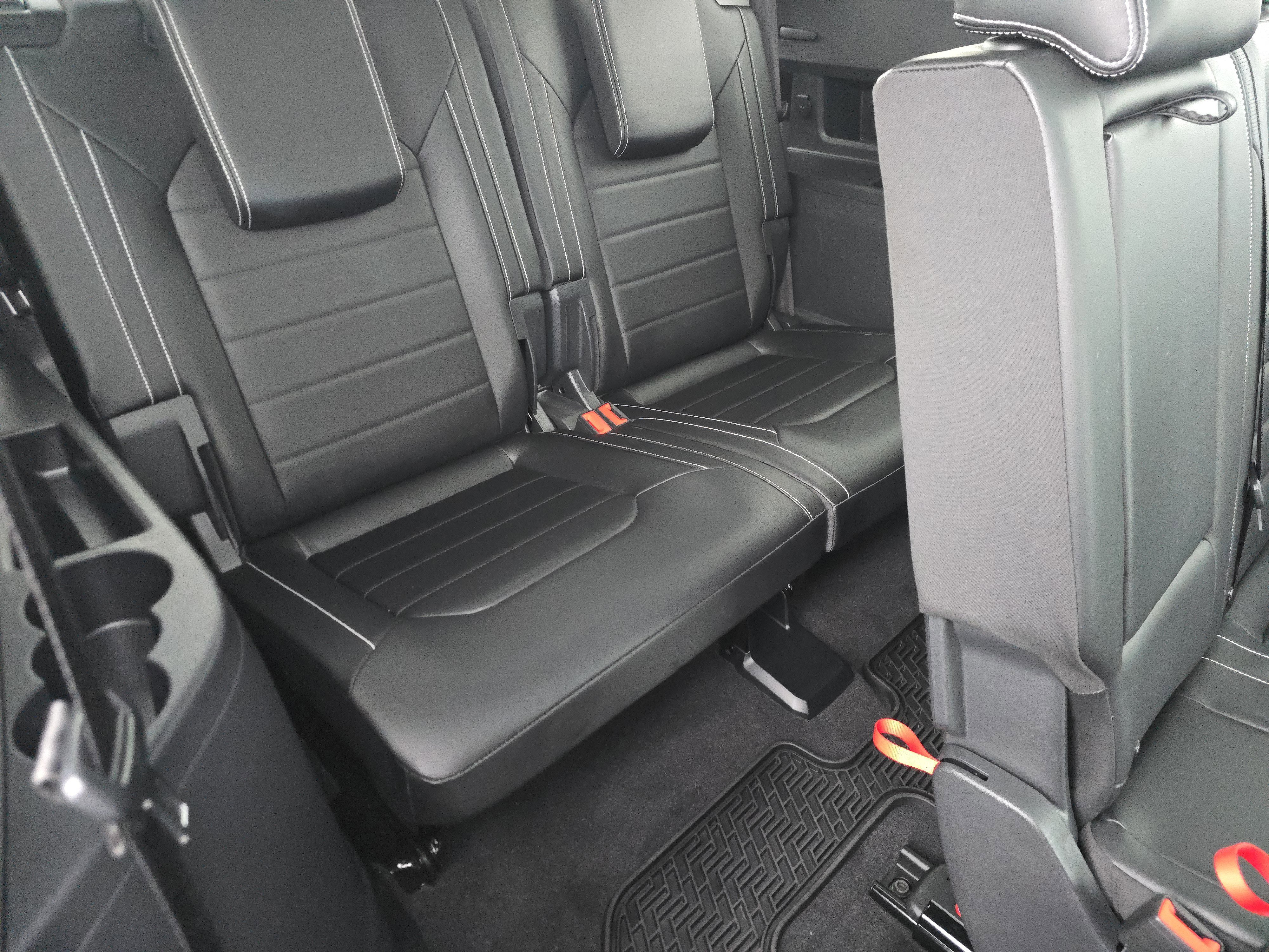 Used 2023 Volkswagen Atlas SEL Premium AWD/4WD image 20