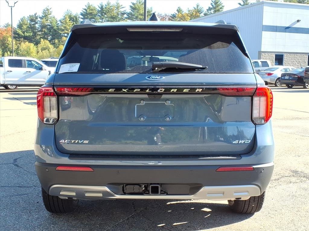 New 2025 Ford Explorer Active image 6