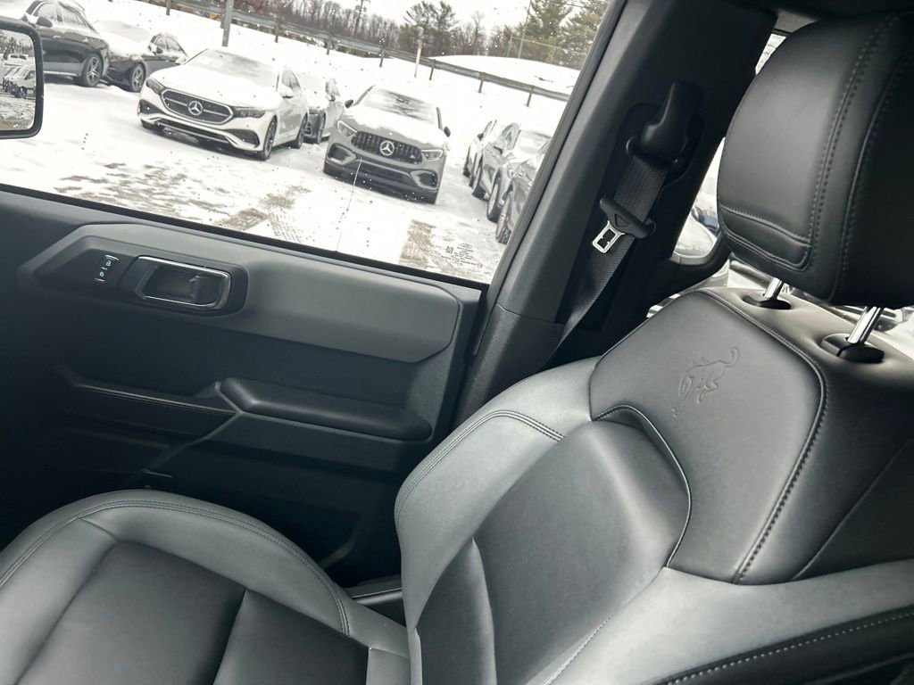Used 2024 Ford Bronco Big Bend image 15