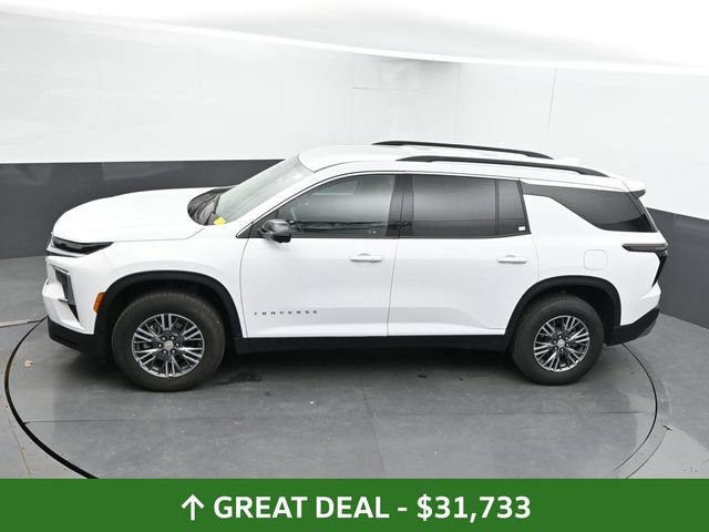 Used 2024 Chevrolet Traverse LT FWD image 42
