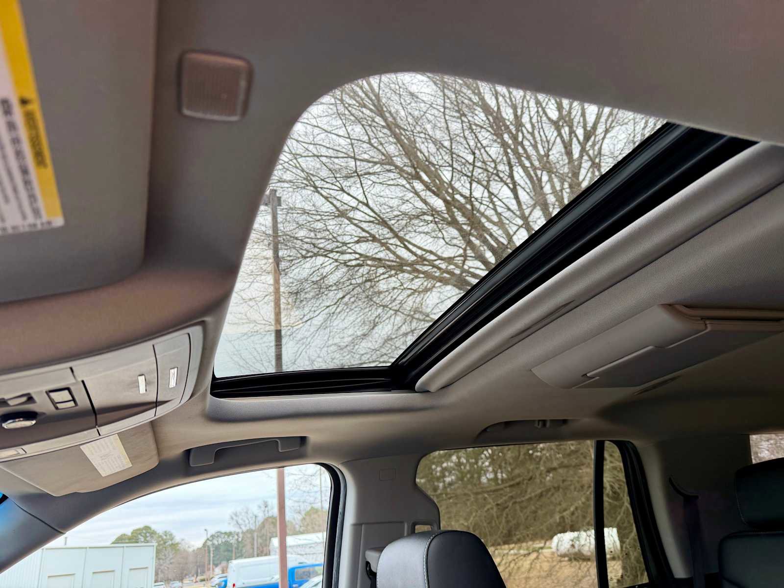 Used 2019 Chevrolet Tahoe LT image 16