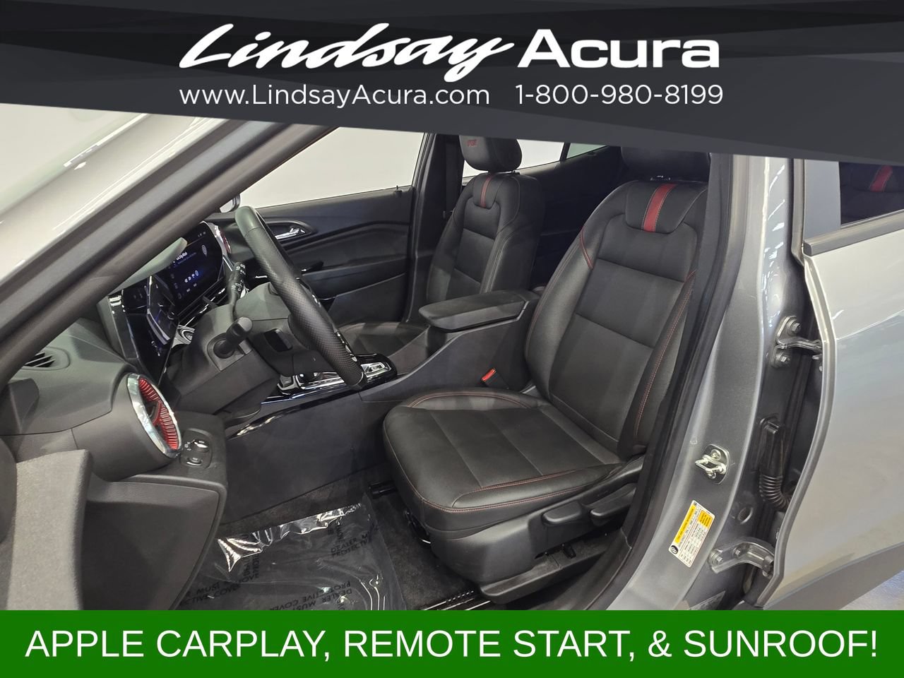 Used 2024 Chevrolet Trax RS w/ Sunroof Package FWD image 11