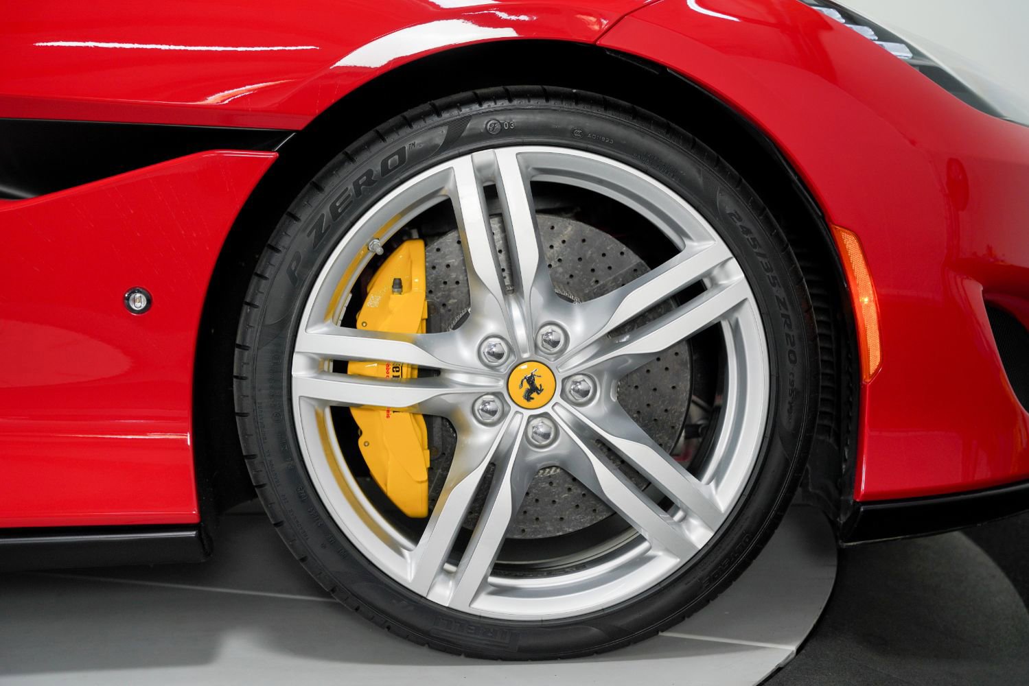 Used 2020 Ferrari Portofino image 28