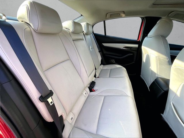 Used 2023 MAZDA MAZDA3 s image 29