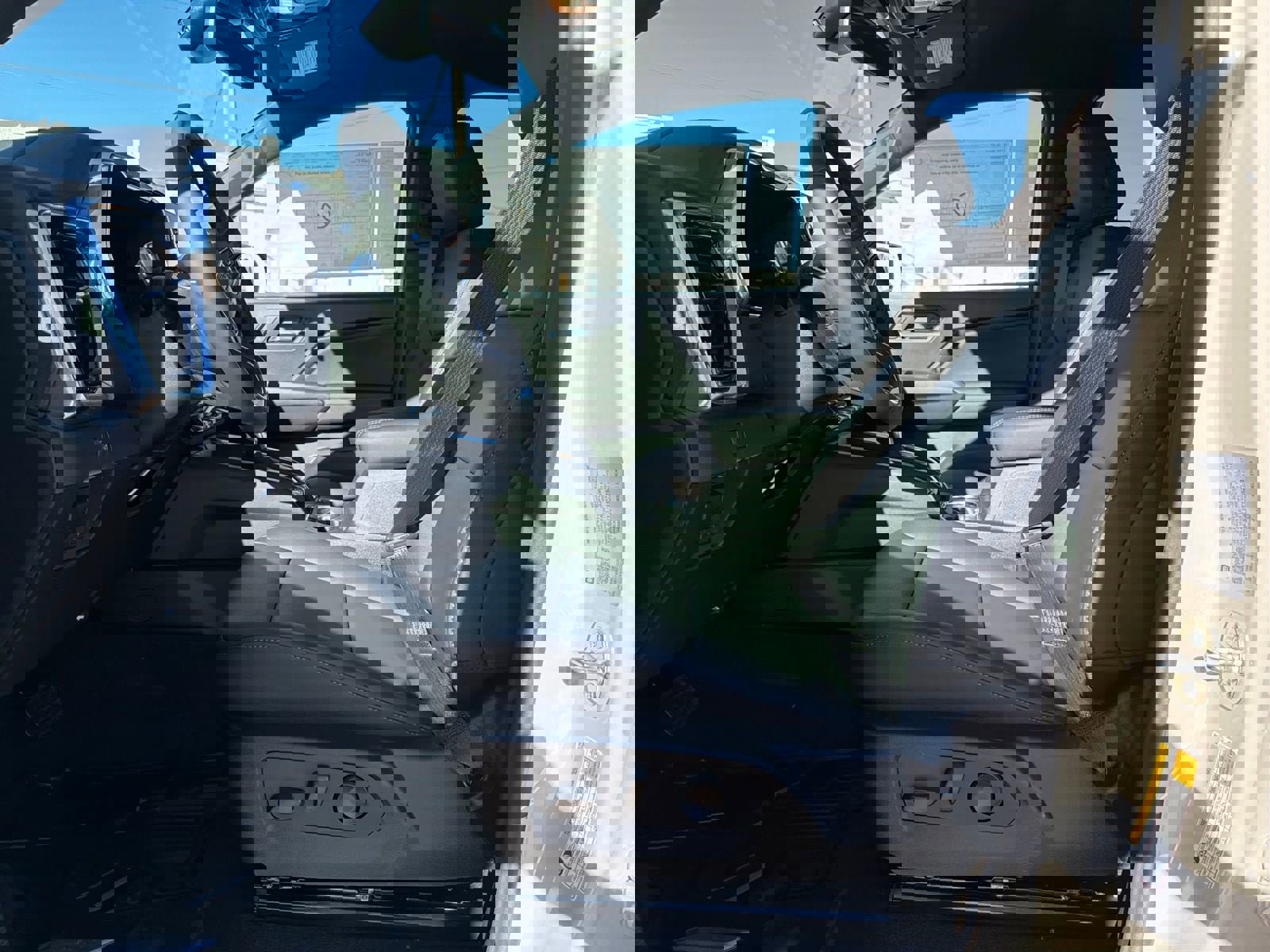 New 2026 GMC Canyon Elevation image 17