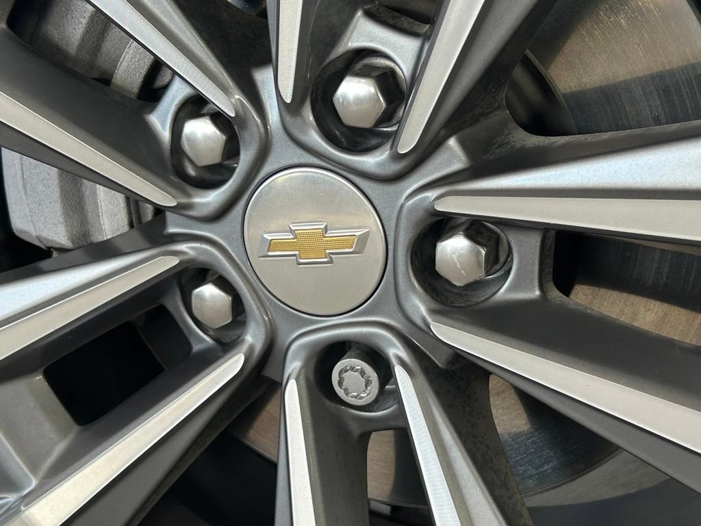 Used 2026 Chevrolet Equinox LT FWD image 35