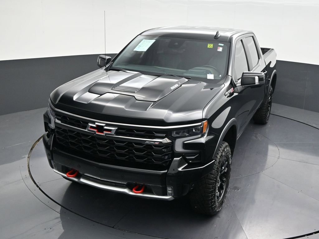 Used 2025 Chevrolet Silverado 1500 ZR2 w/ Technology Package image 23