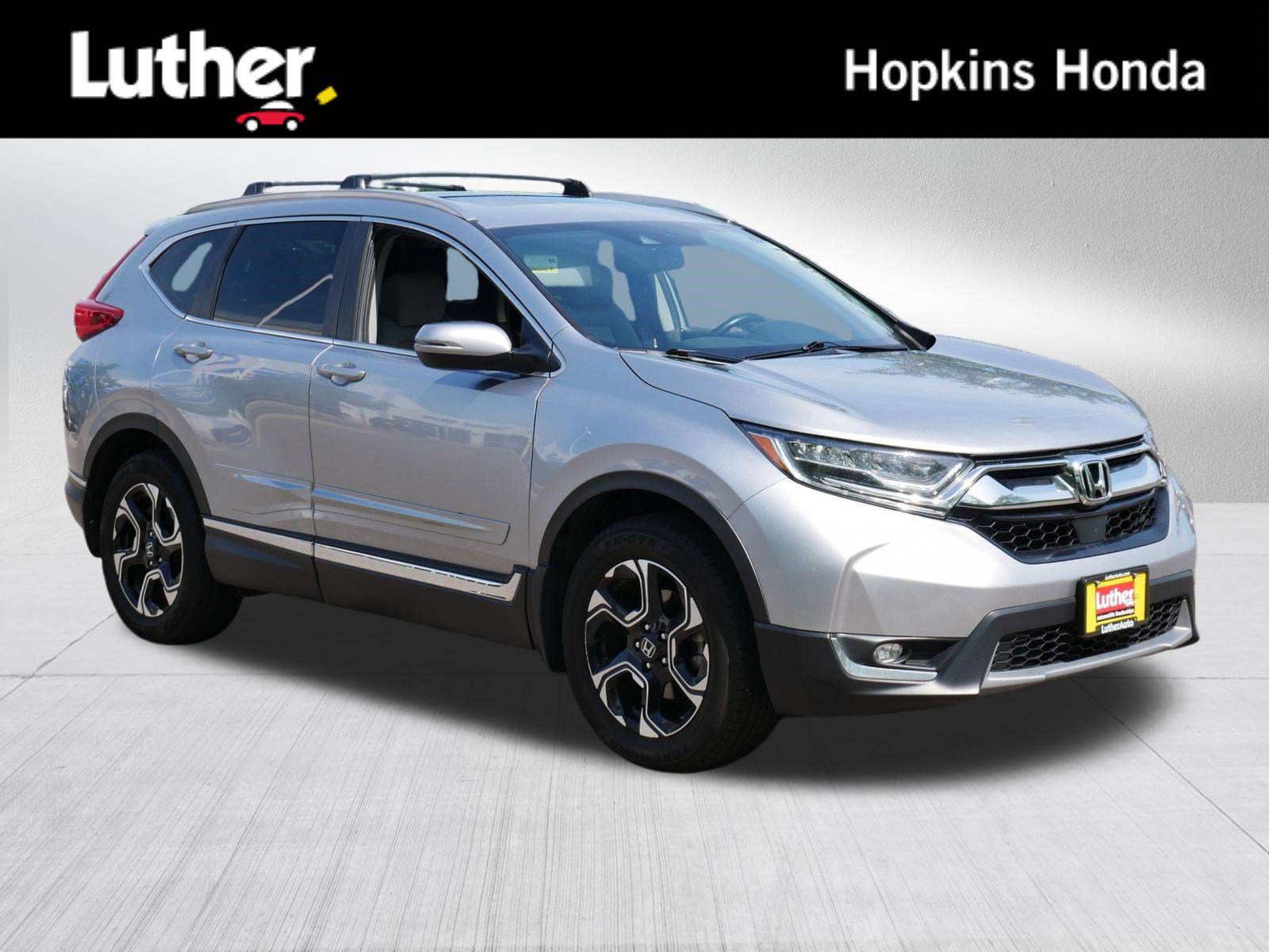 Certified 2018 Honda CR-V Touring image 1