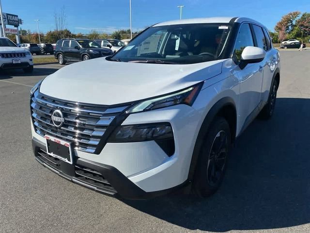 New 2026 Nissan Rogue SV image 3