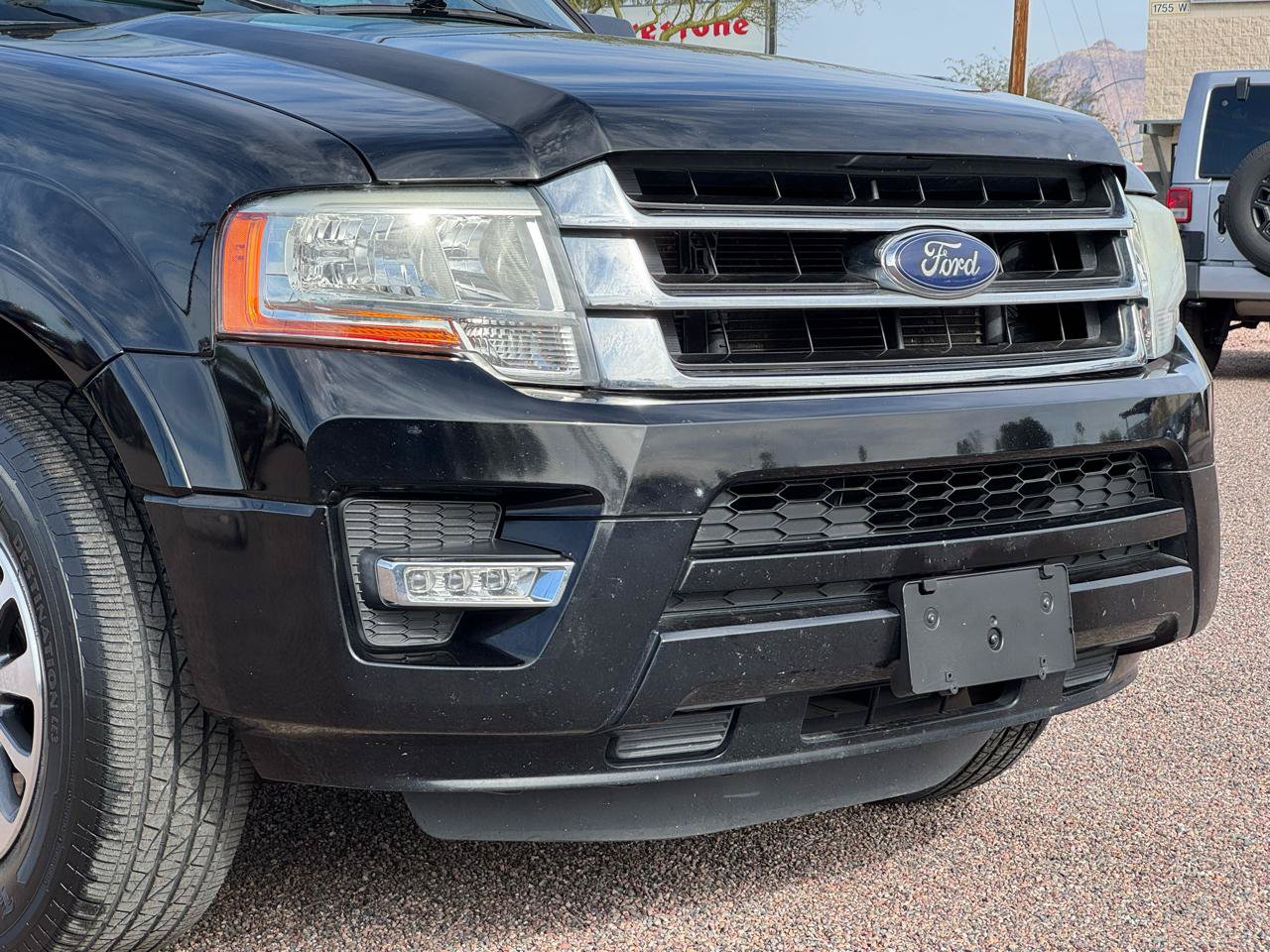 Used 2016 Ford Expedition EL XLT image 22