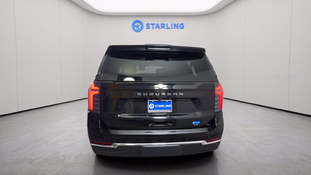 Certified 2025 Chevrolet Suburban LT AWD/4WD image 7