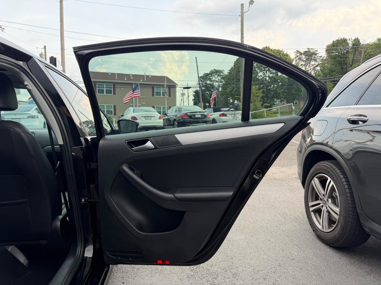 Used 2018 Volkswagen Jetta SE FWD image 24