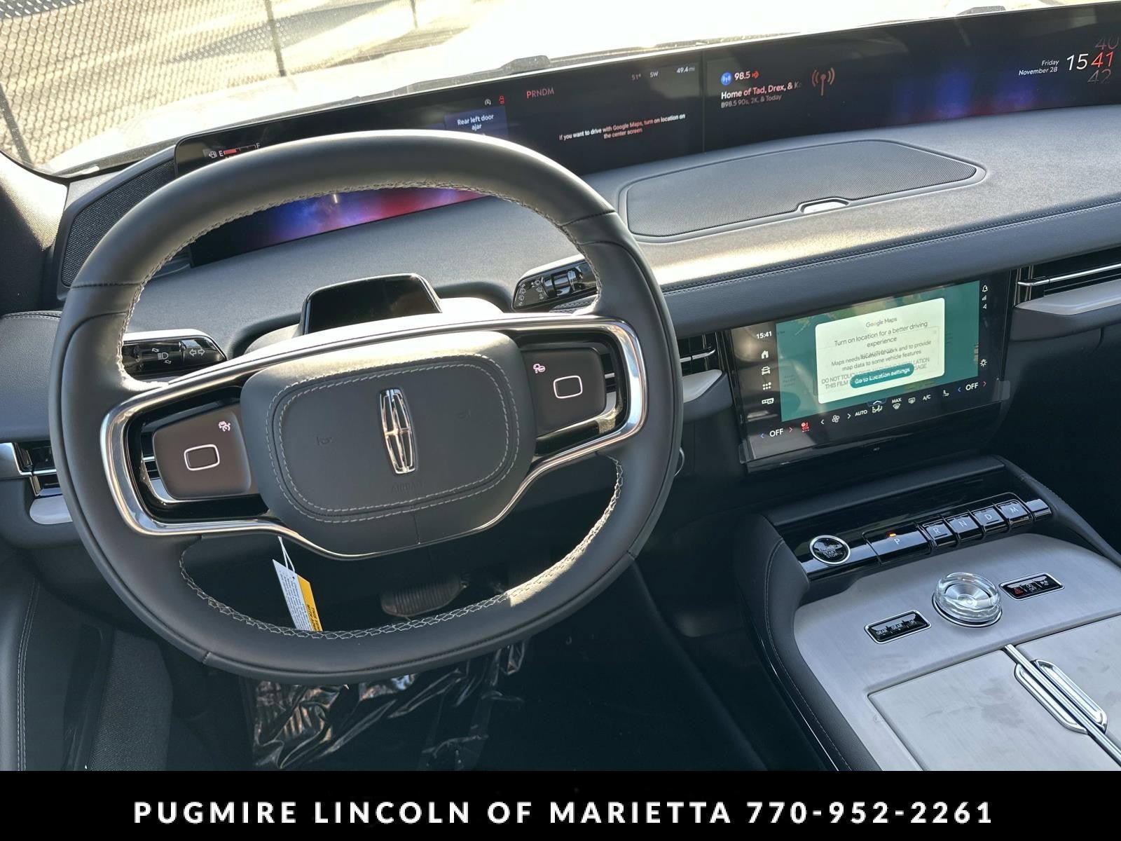 New 2025 Lincoln Navigator Reserve w/ Jet Appearance Package AWD/4WD image 32