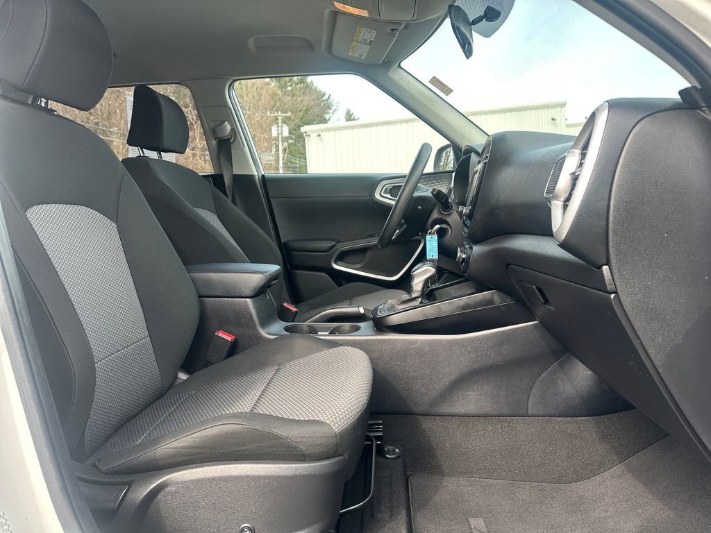 Used 2020 Kia Soul LX image 14
