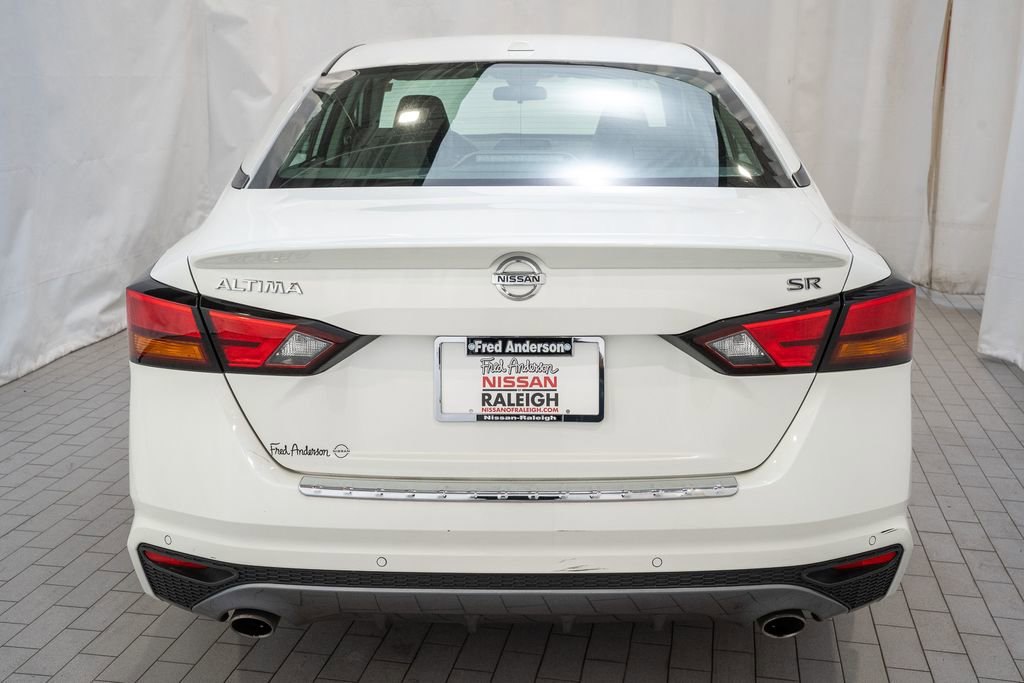 Certified 2021 Nissan Altima 2.5 SR image 4