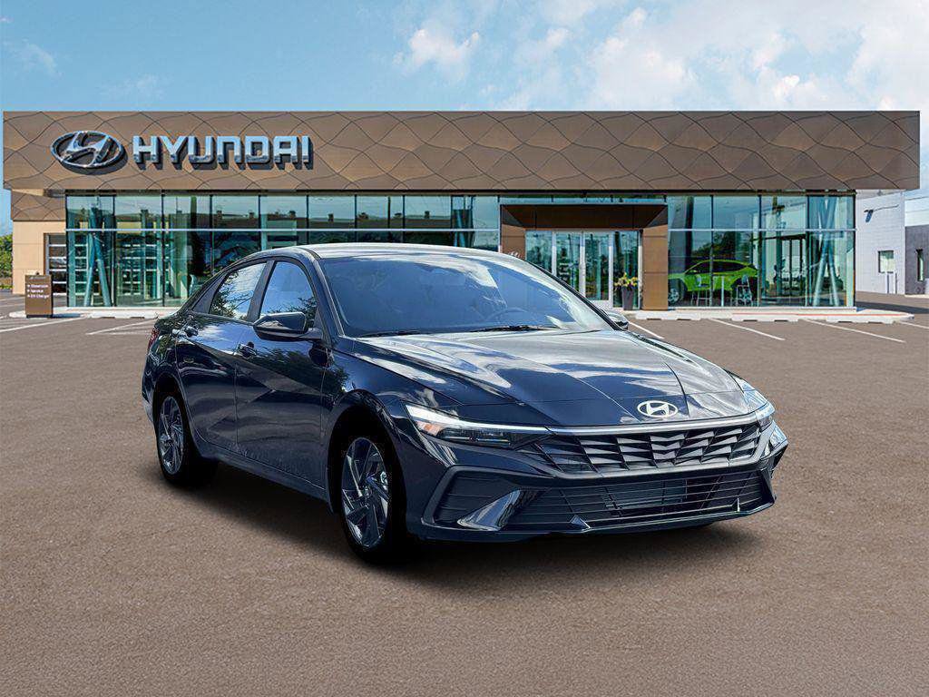 New 2026 Hyundai Elantra Sport FWD image 11