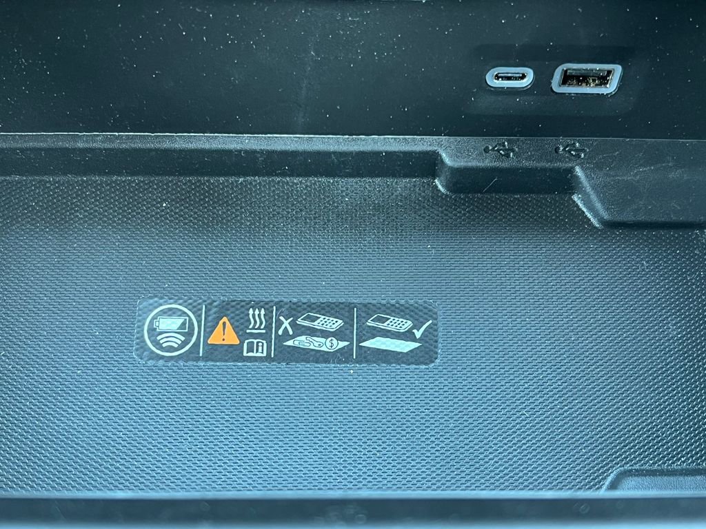 New 2025 GMC Yukon XL Denali w/ Denali Reserve Package image 31