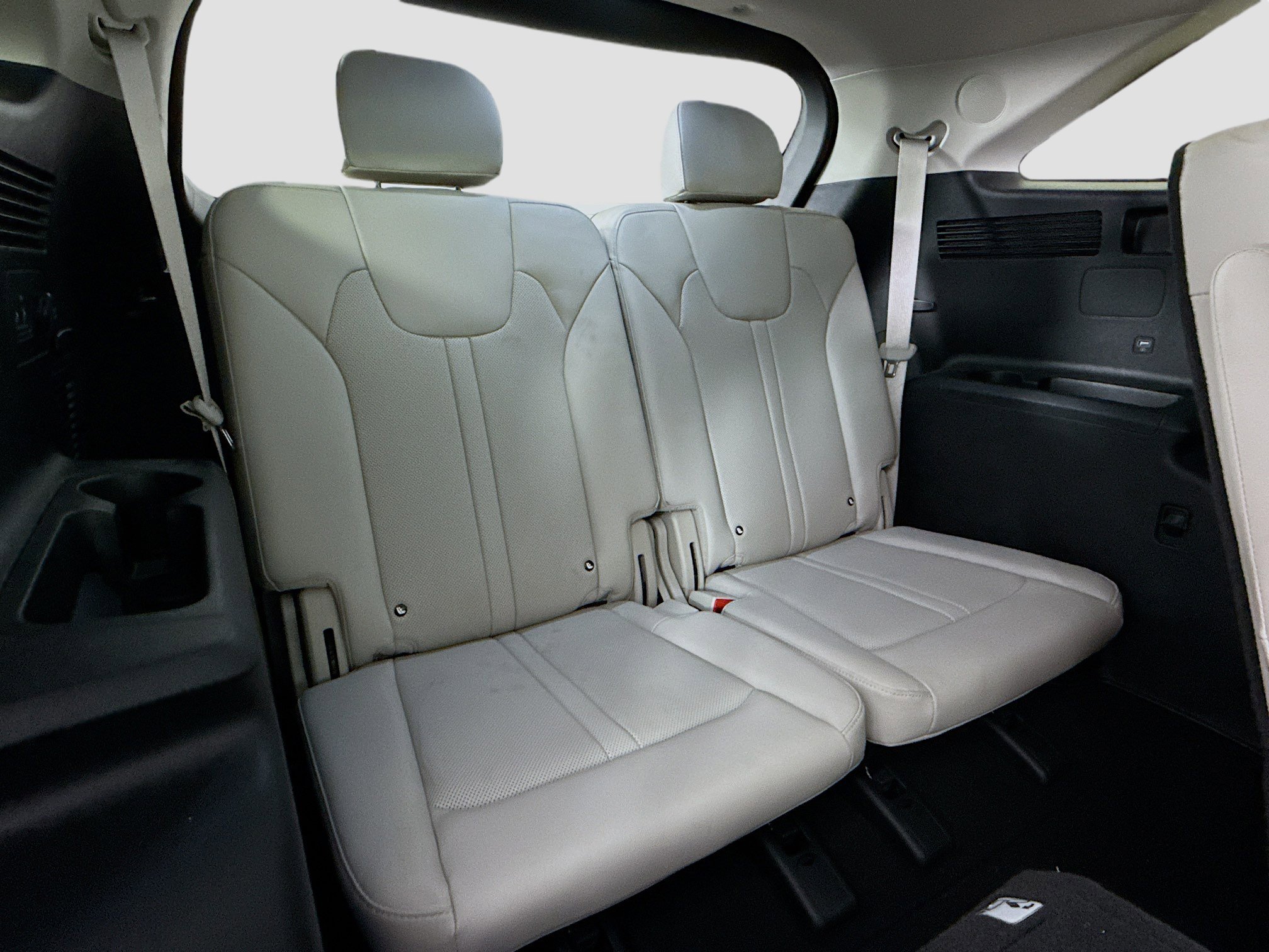 Used 2022 Kia Sorento SX Prestige w/ Panoramic Sunroof Package image 29