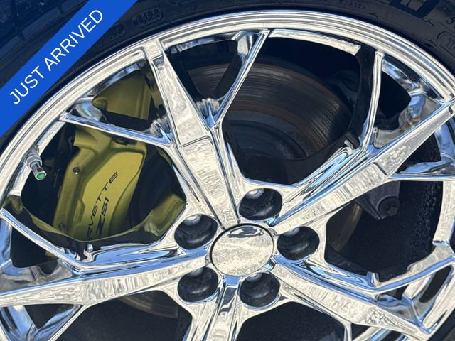 Used 2020 Chevrolet Corvette Stingray Premium Cpe w/ 3LT Preferred Equipment Group RWD image 24
