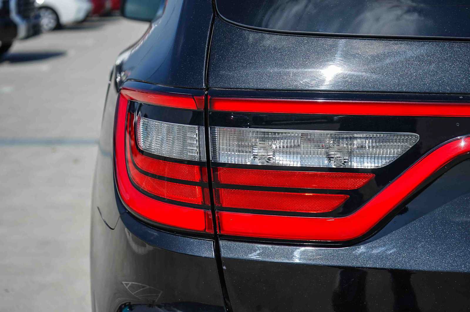 Used 2016 Dodge Durango R/T w/ Blacktop Package RWD image 18