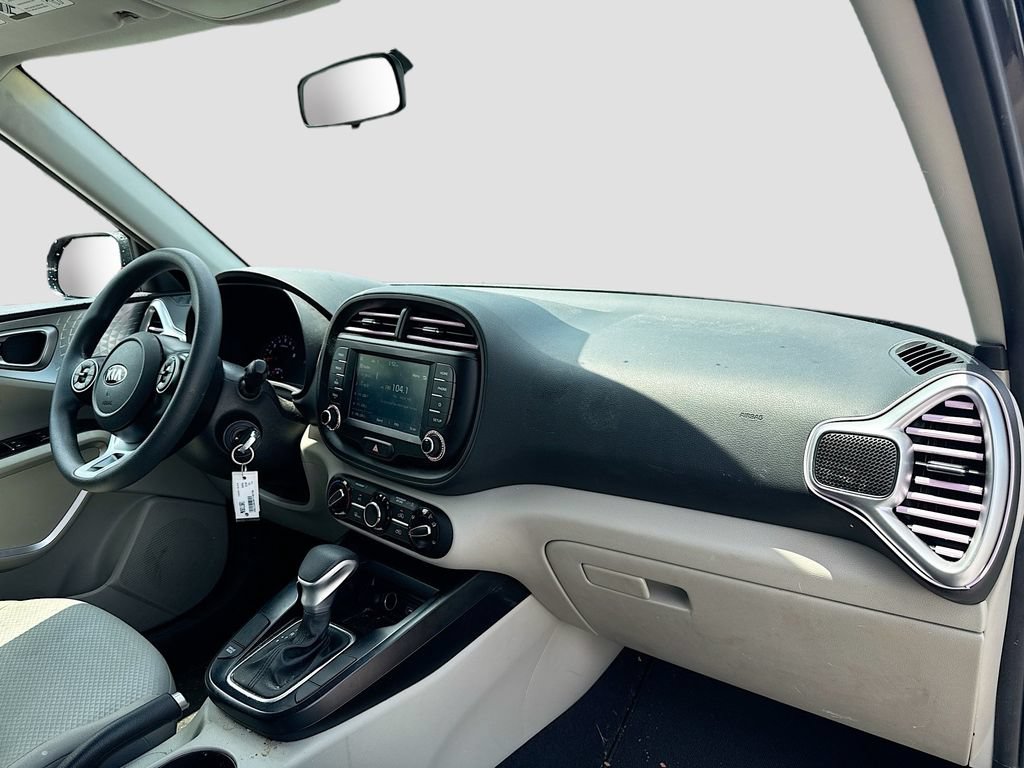 Certified 2021 Kia Soul LX FWD image 28