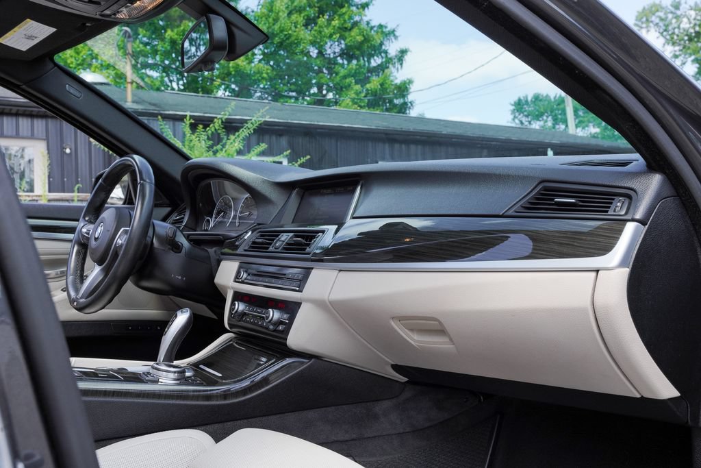 Used 2014 BMW 528i Sedan RWD image 38