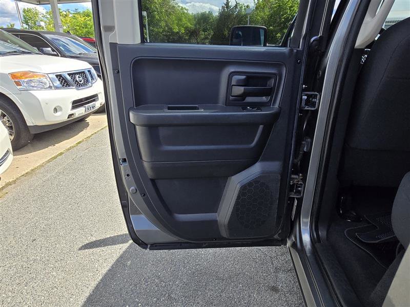 Used 2012 RAM 1500 Express image 35