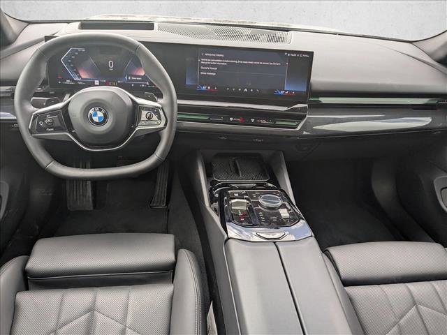 Used 2025 BMW 530i RWD image 17