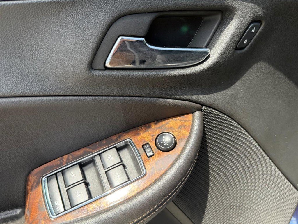 Used 2015 Chevrolet Impala LT w/ Convenience Package FWD image 28