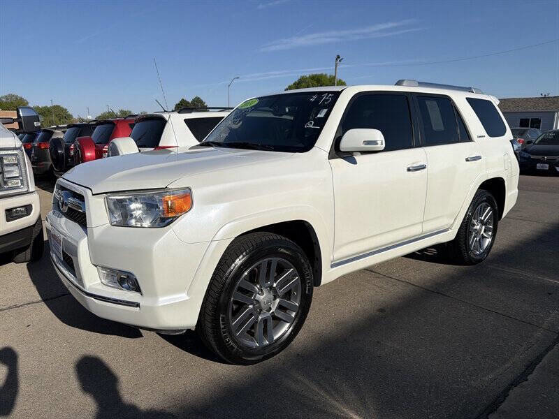 Used 2010 Toyota 4Runner Limited AWD/4WD image 2