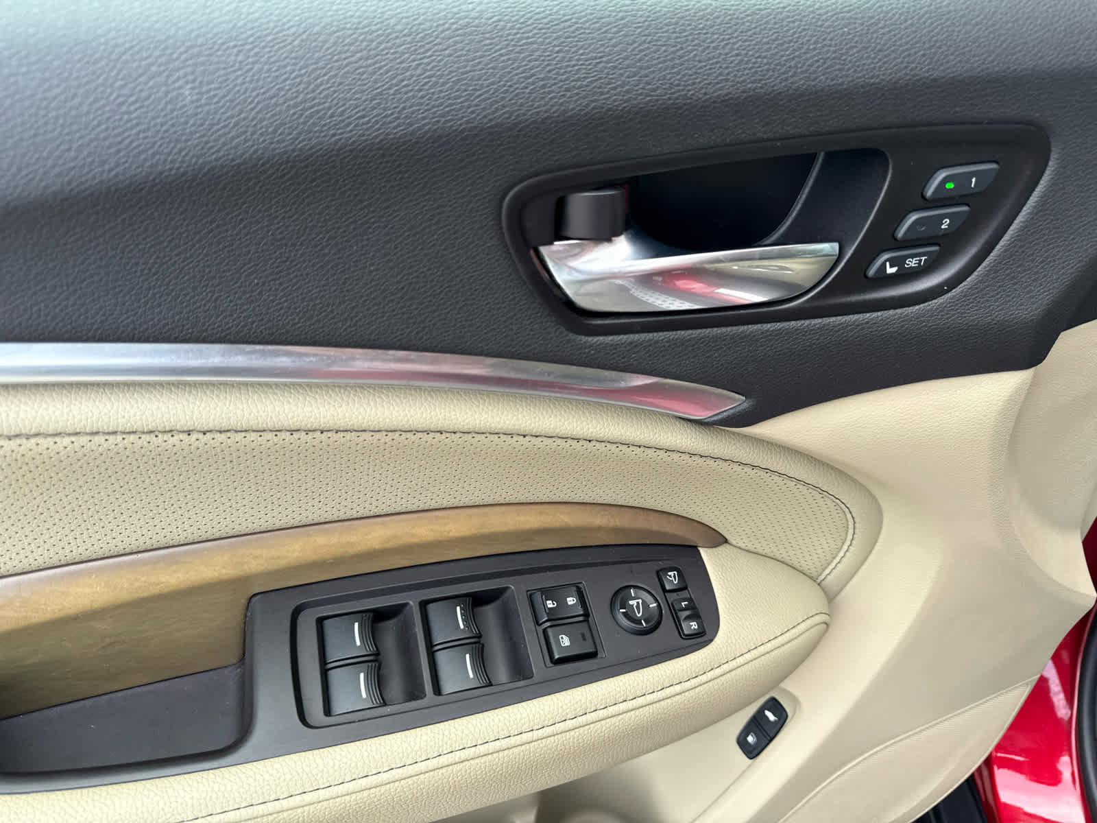 Used 2020 Acura MDX SH-AWD w/ Technology Package image 6