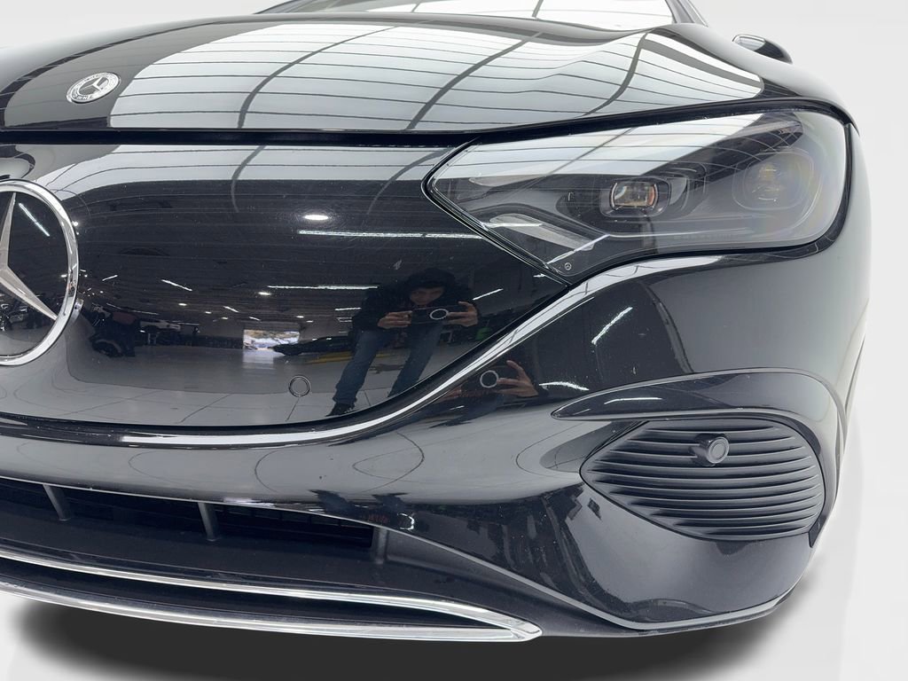 Used 2023 Mercedes-Benz EQE 500 4MATIC Sedan image 5