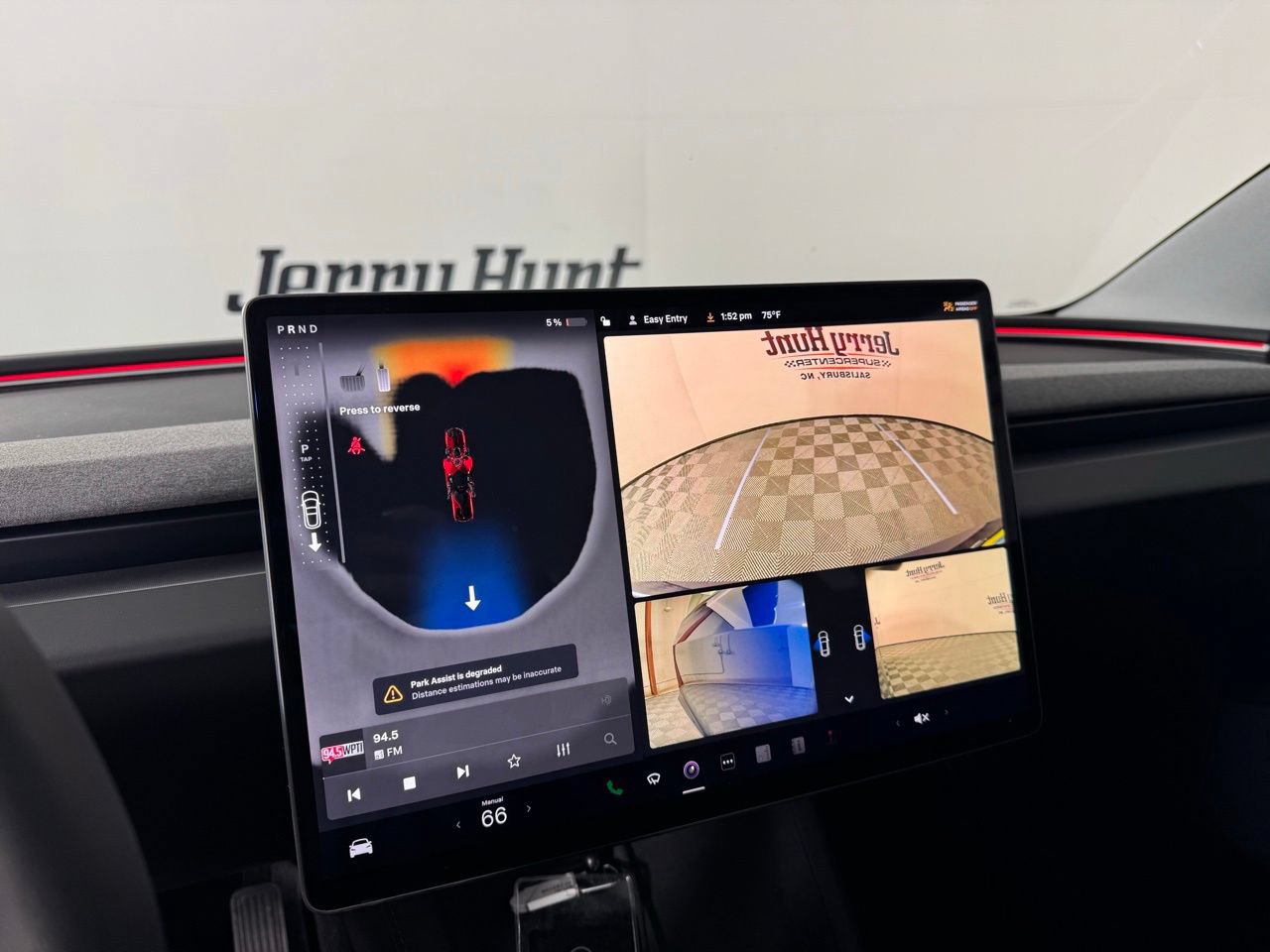 Used 2024 Tesla Model 3 Standard Range RWD image 23