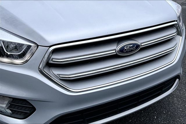 Used 2018 Ford Escape SEL image 28