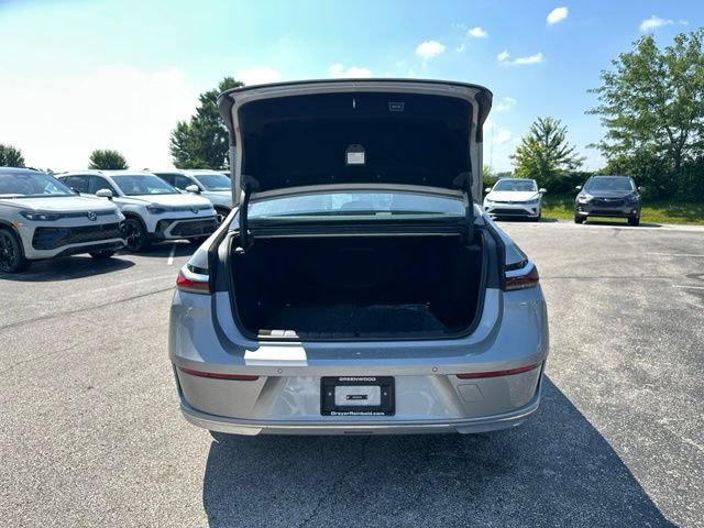 Used 2024 BMW i7 eDrive50 RWD image 35