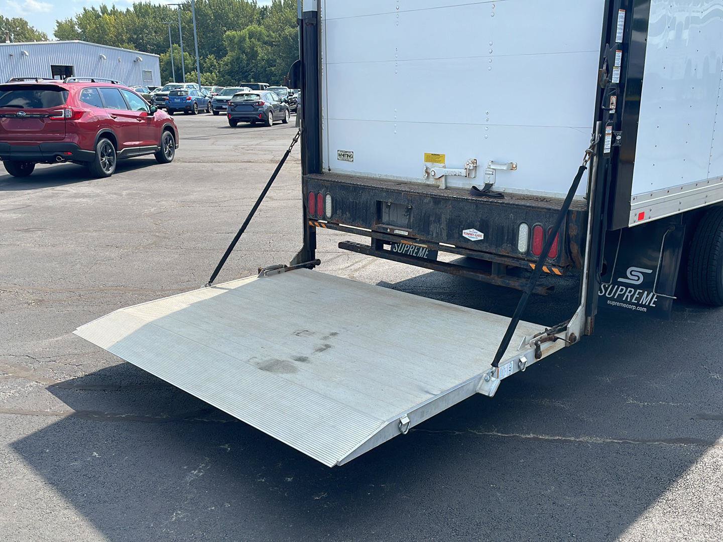 Used 2021 Chevrolet Express 4500 Extended w/ Power Convenience Package RWD image 26