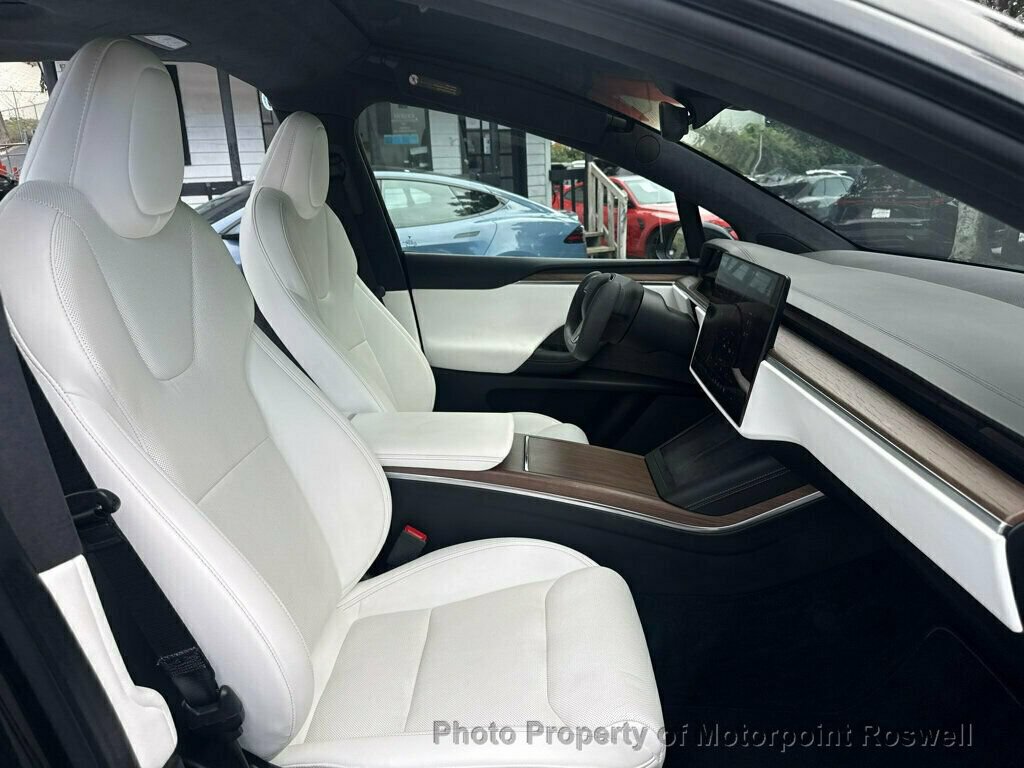 Used 2022 Tesla Model X AWD/4WD image 16