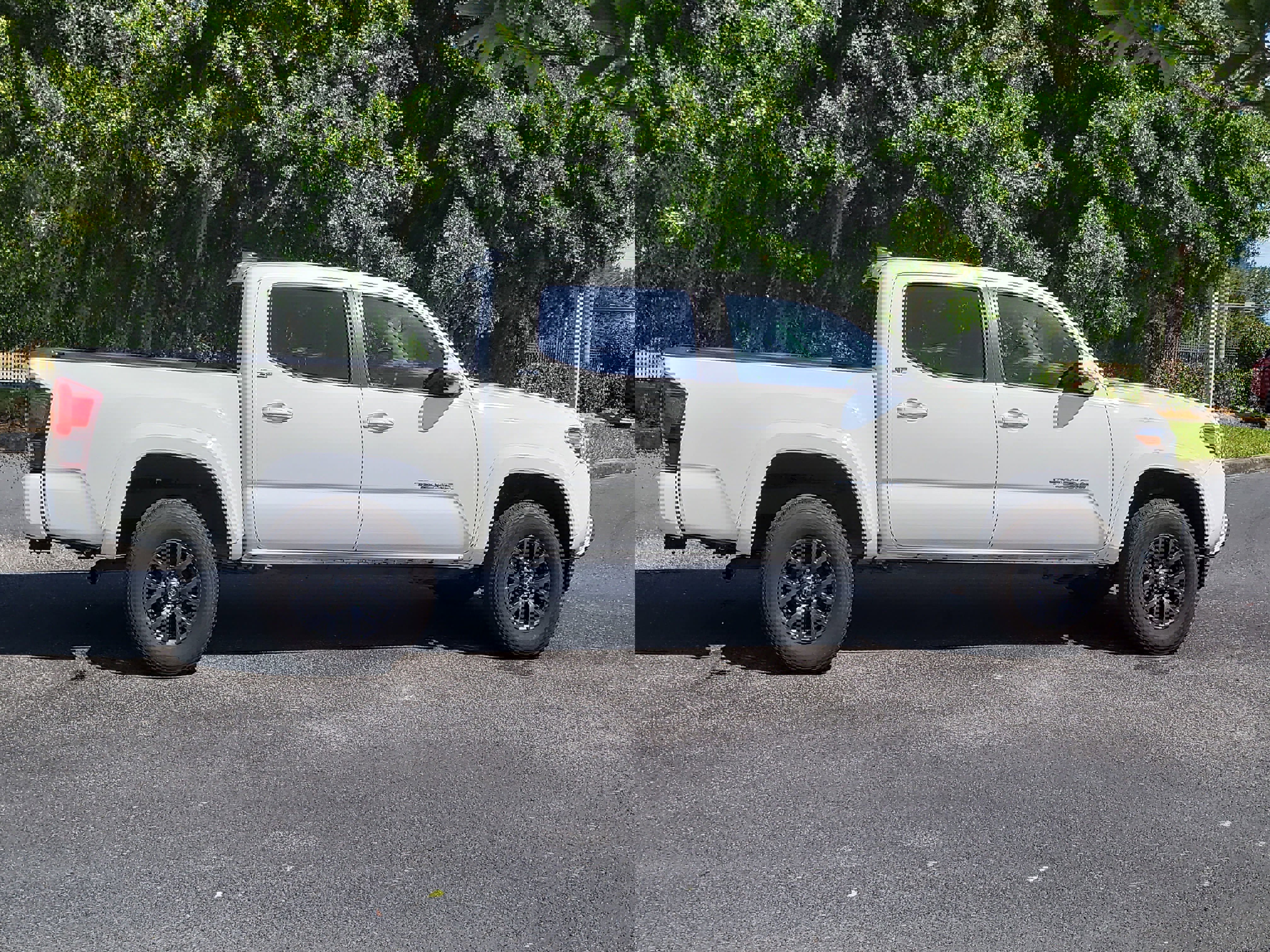 Certified 2023 Toyota Tacoma SR5 w/ Technology Package image 8