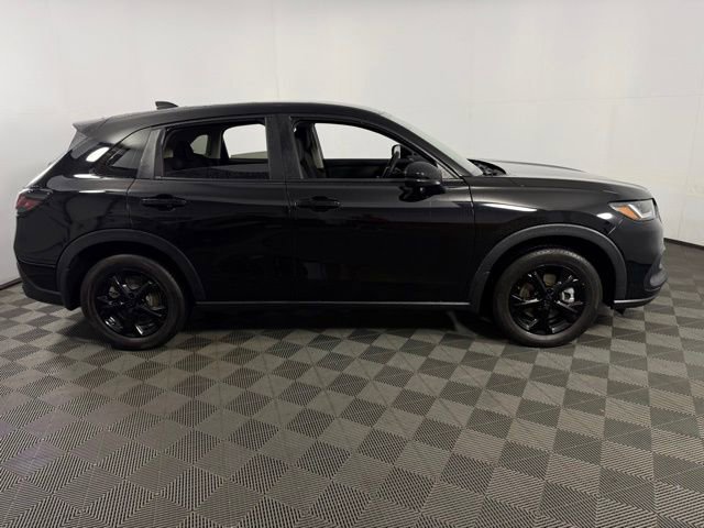 Used 2025 Honda HR-V LX image 10