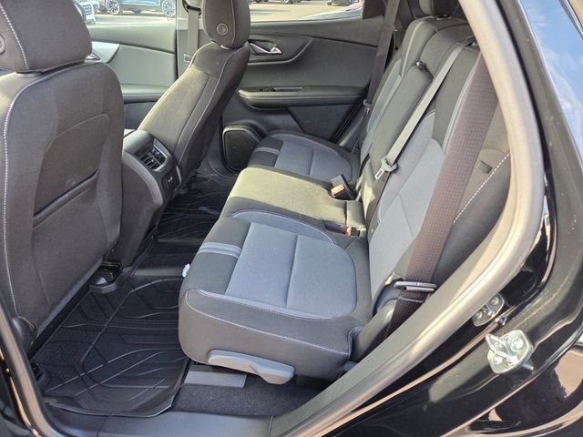New 2026 Chevrolet Blazer LT w/ Convenience Package FWD image 7