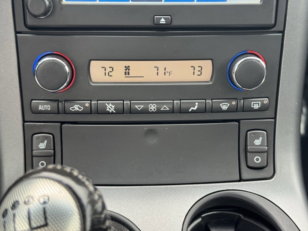 Used 2006 Chevrolet Corvette Z06 w/ Preferred Equipment Group image 10