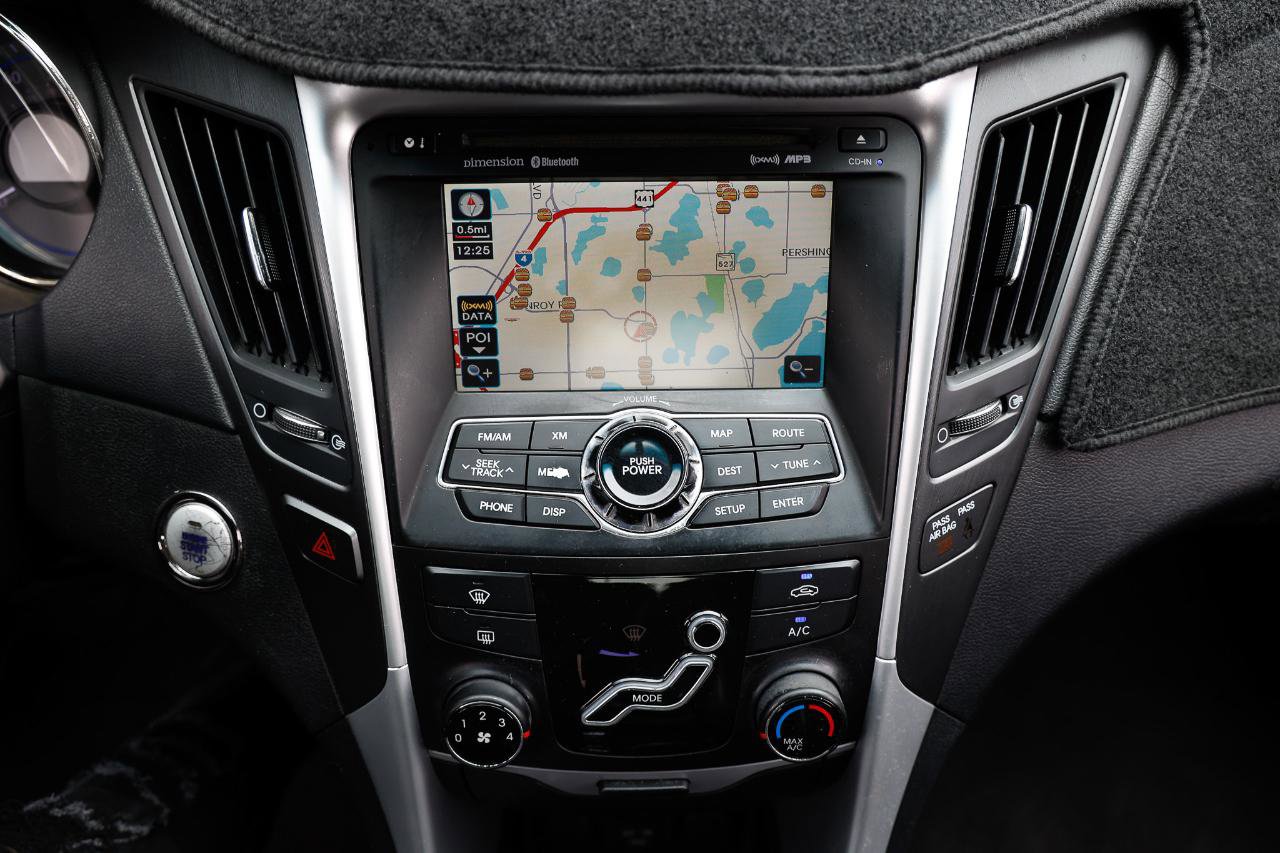 Used 2011 Hyundai Sonata SE w/ Navigation & Sunroof Pkg 4 FWD image 29