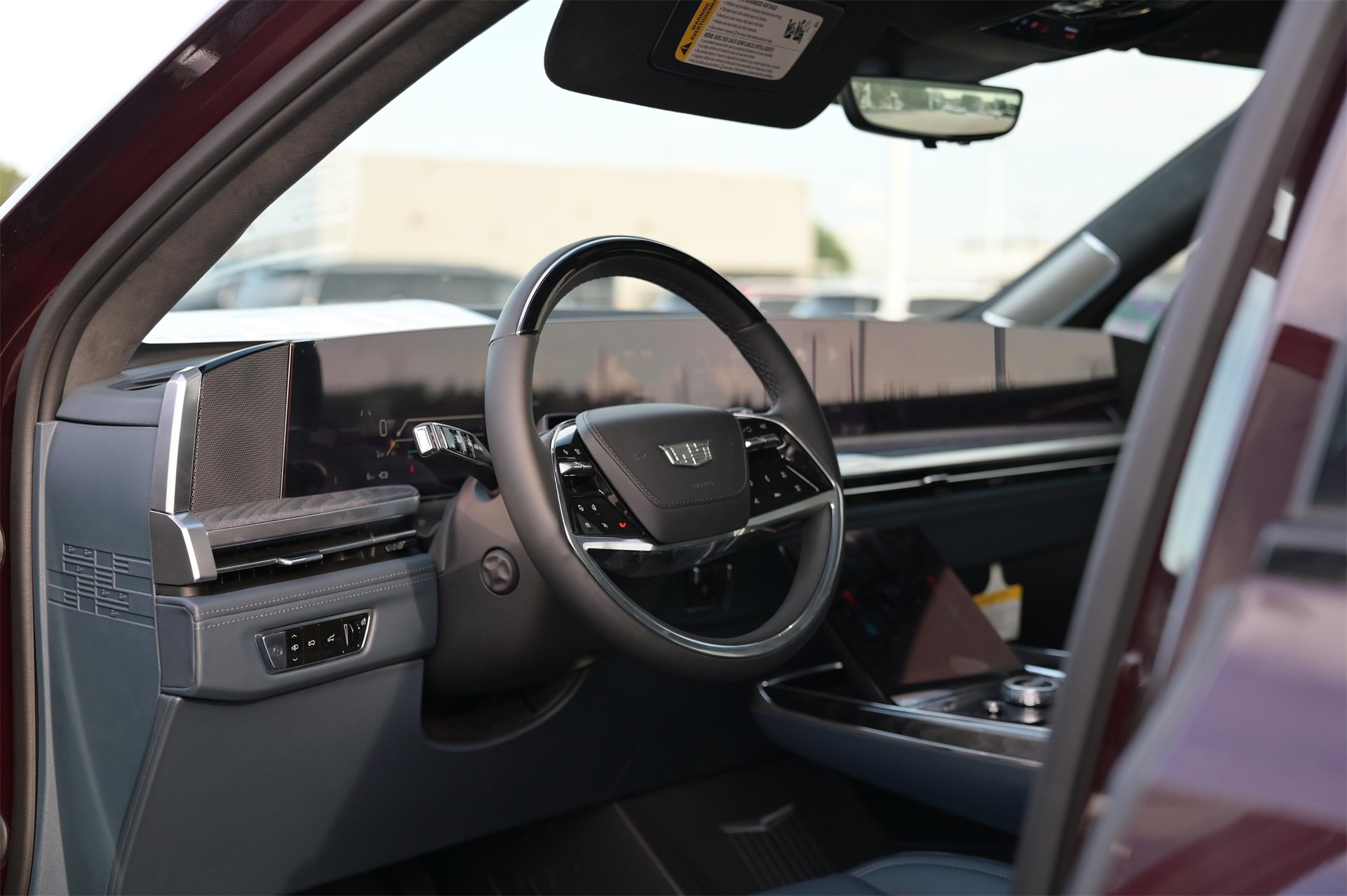 New 2025 Cadillac Escalade IQ Luxury 2 image 14