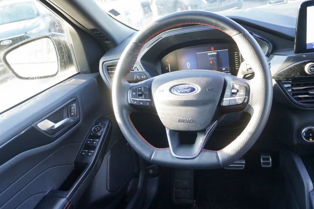 Used 2023 Ford Escape ST-Line image 10