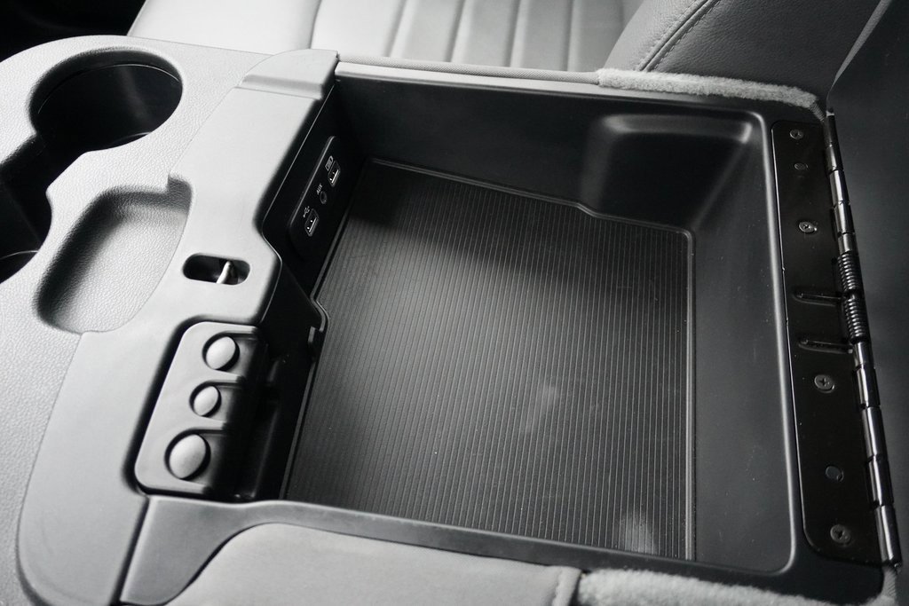 Used 2019 RAM 1500 Tradesman w/ Chrome Appearance Group image 21