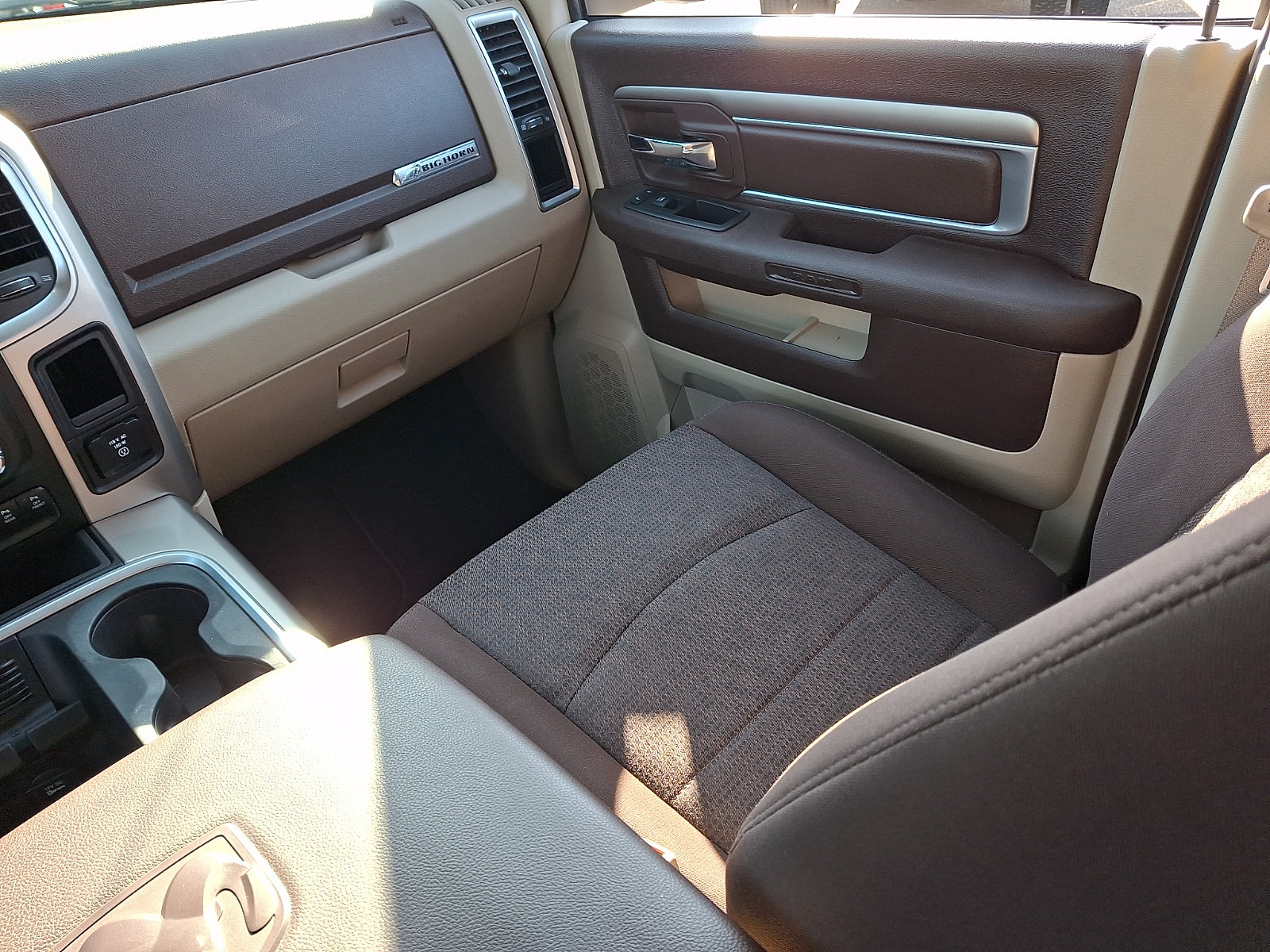 Used 2018 RAM 1500 Big Horn AWD/4WD image 16