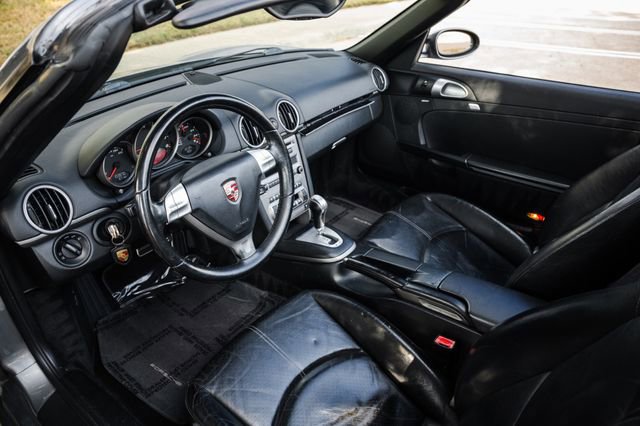 Used 2005 Porsche Boxster image 2