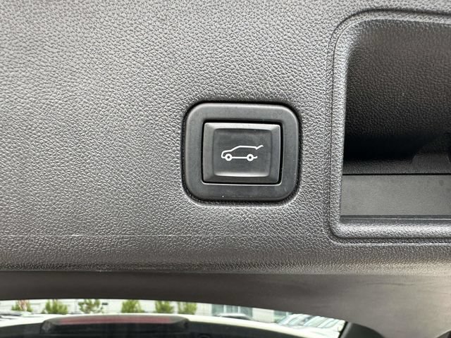 Certified 2020 GMC Terrain Denali w/ LPO, Floor Liner Package AWD/4WD image 23