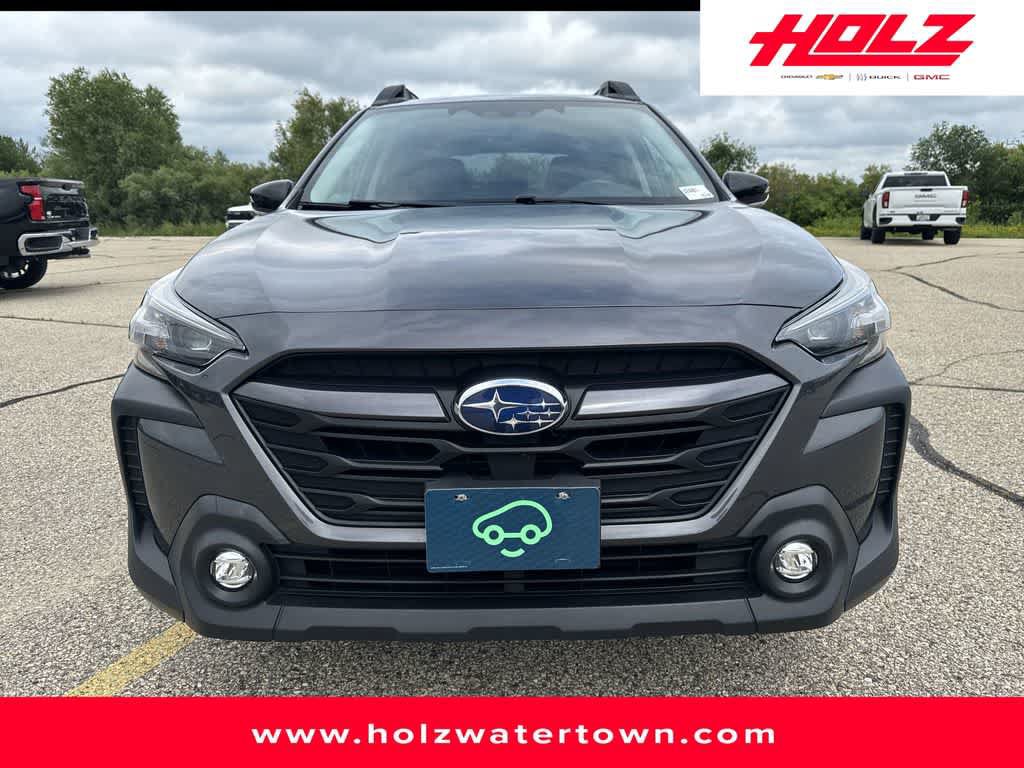 Used 2024 Subaru Outback Premium AWD/4WD image 2